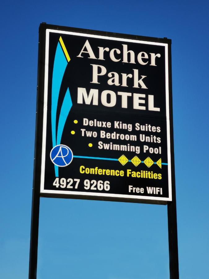 Archer Park Motel Rockhampton Ngoại thất bức ảnh
