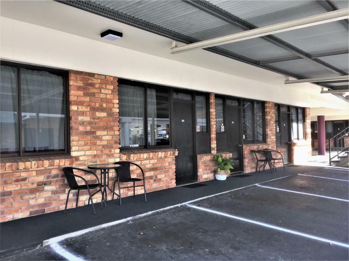 Archer Park Motel Rockhampton Ngoại thất bức ảnh
